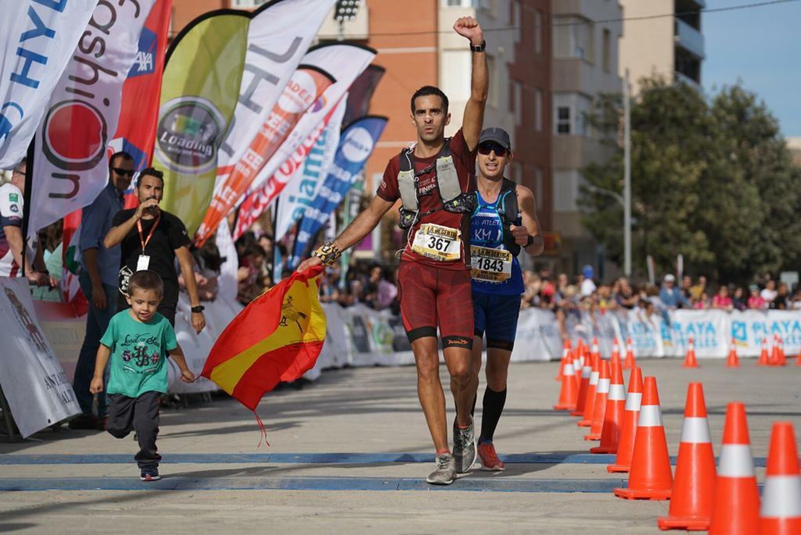 Fotogalería de la llegada de La Desértica