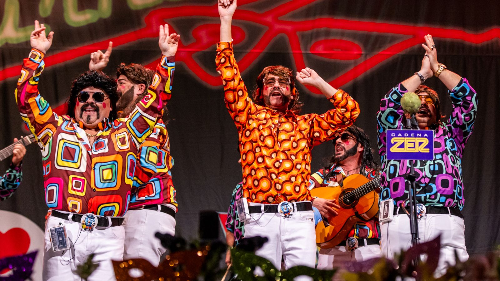 Lolailolailola, los que siguen en el Mundial