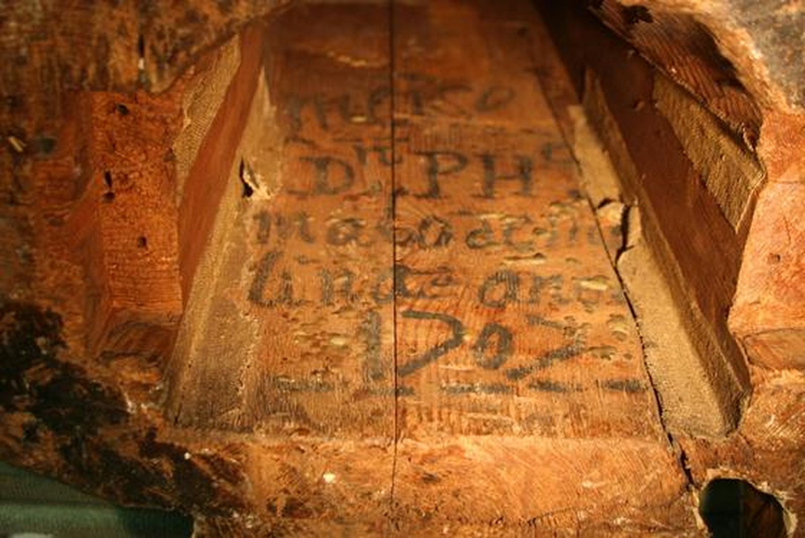 Restauración de las tallas de la Magdalena