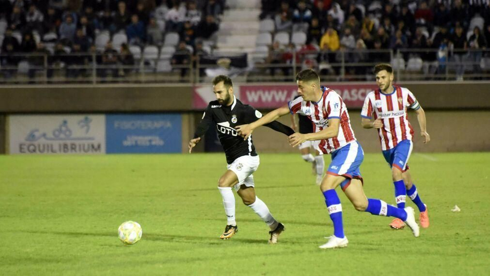 Un momento del último Algeciras-Balona, en diciembre de 2019