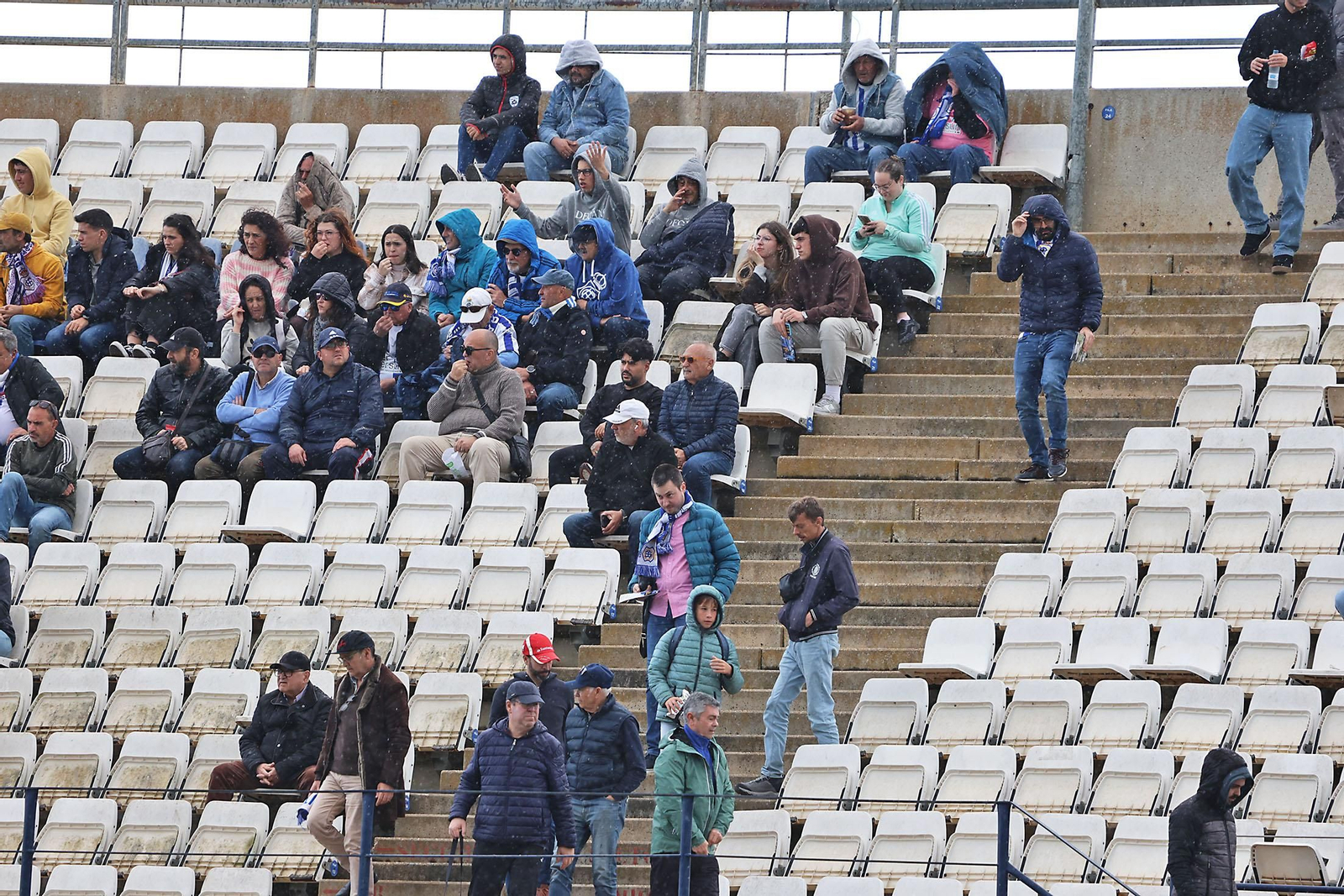 Búscate en el Nuevo Colombino en el Recreativo de Huelva vs Antequera
