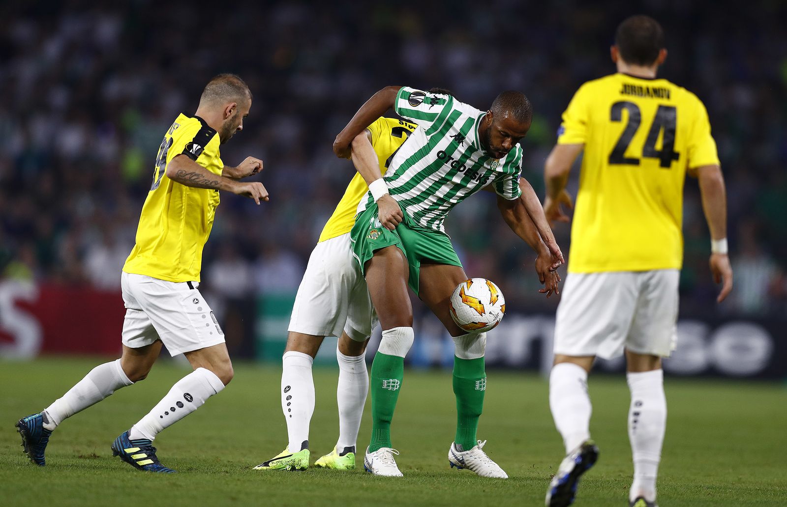 El Betis-Dudelange, en imágenes