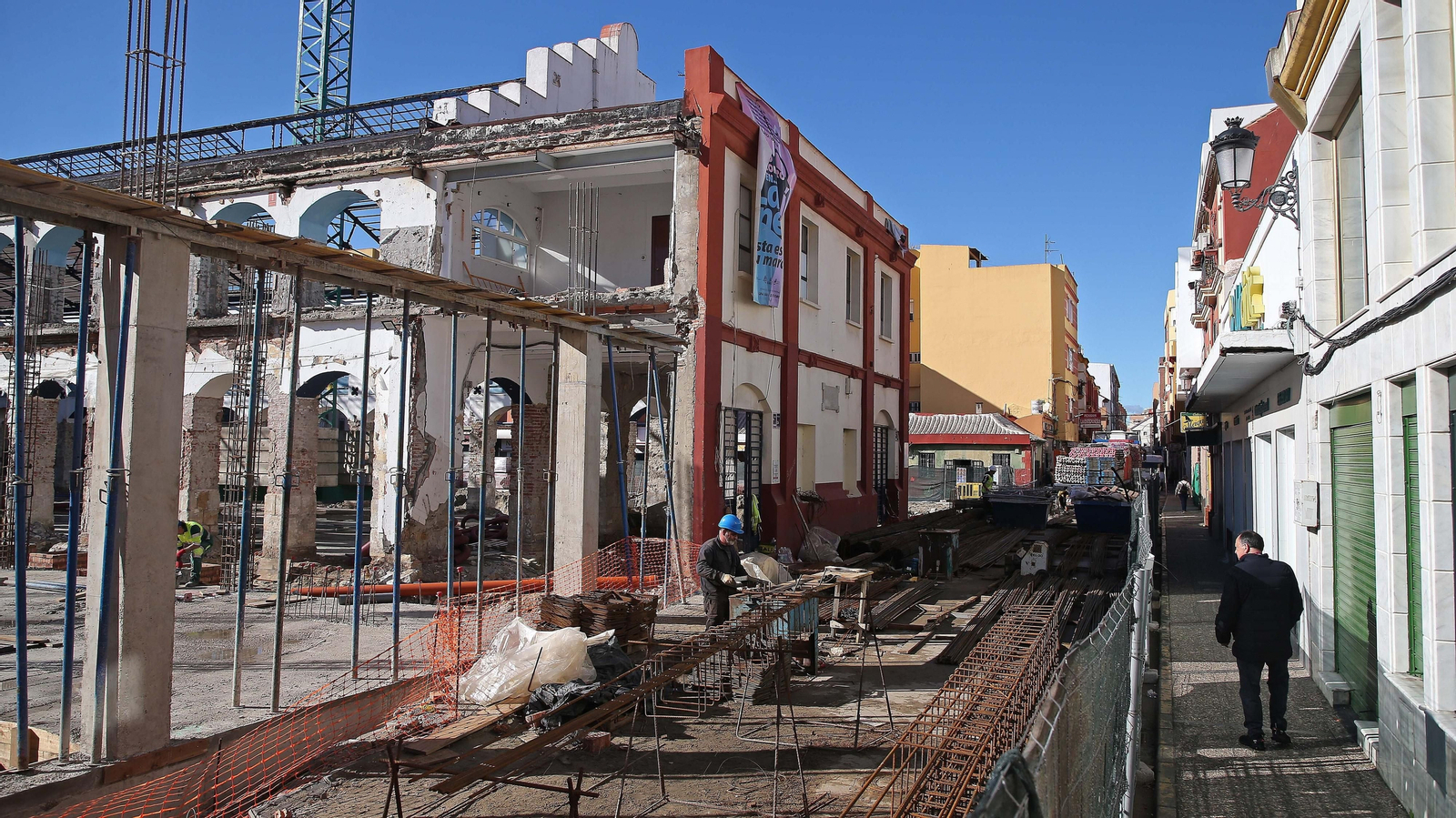 Fotos de las obras del mercado de La Línea