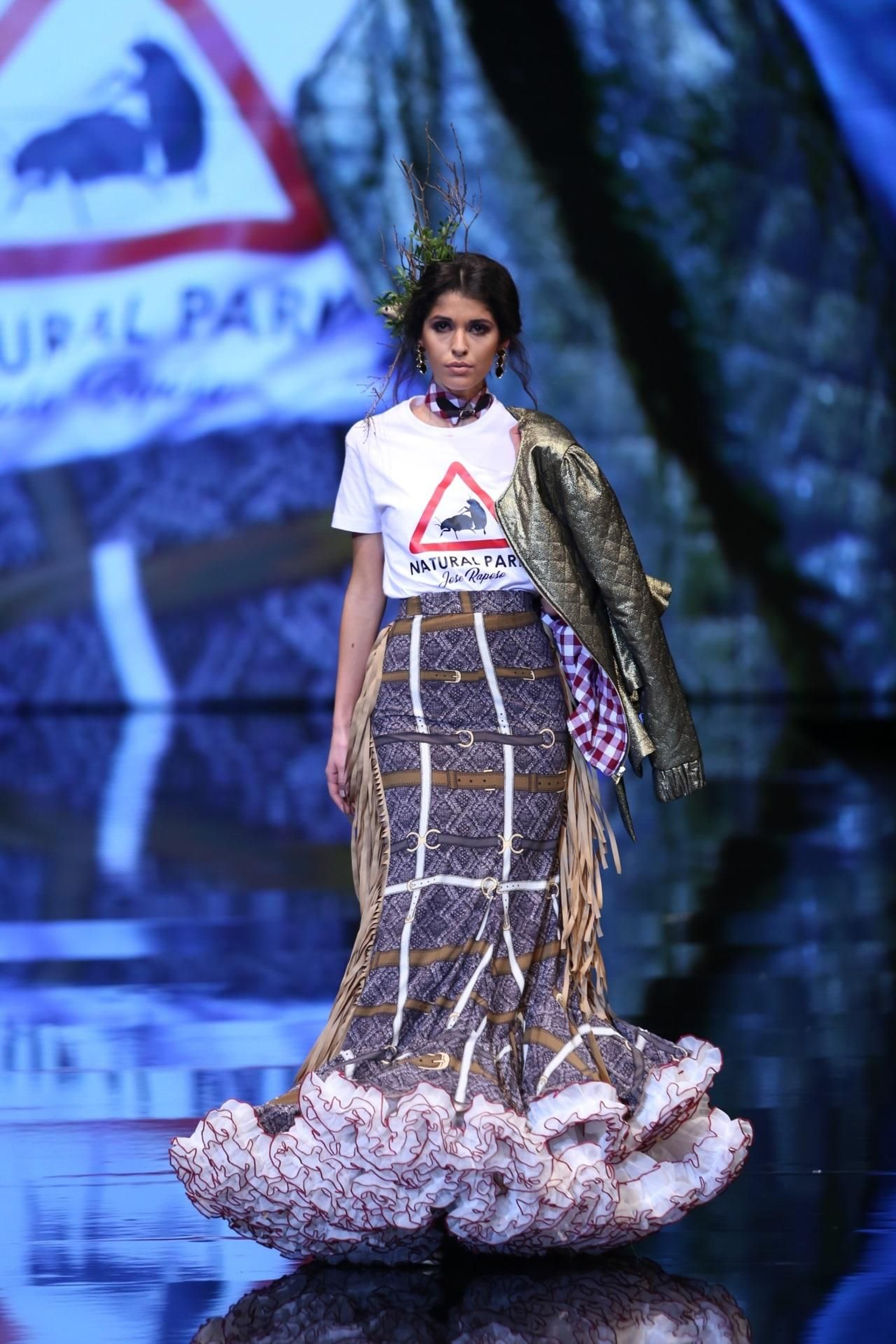 José Raposo en SIMOF 2019, fotos del desfile