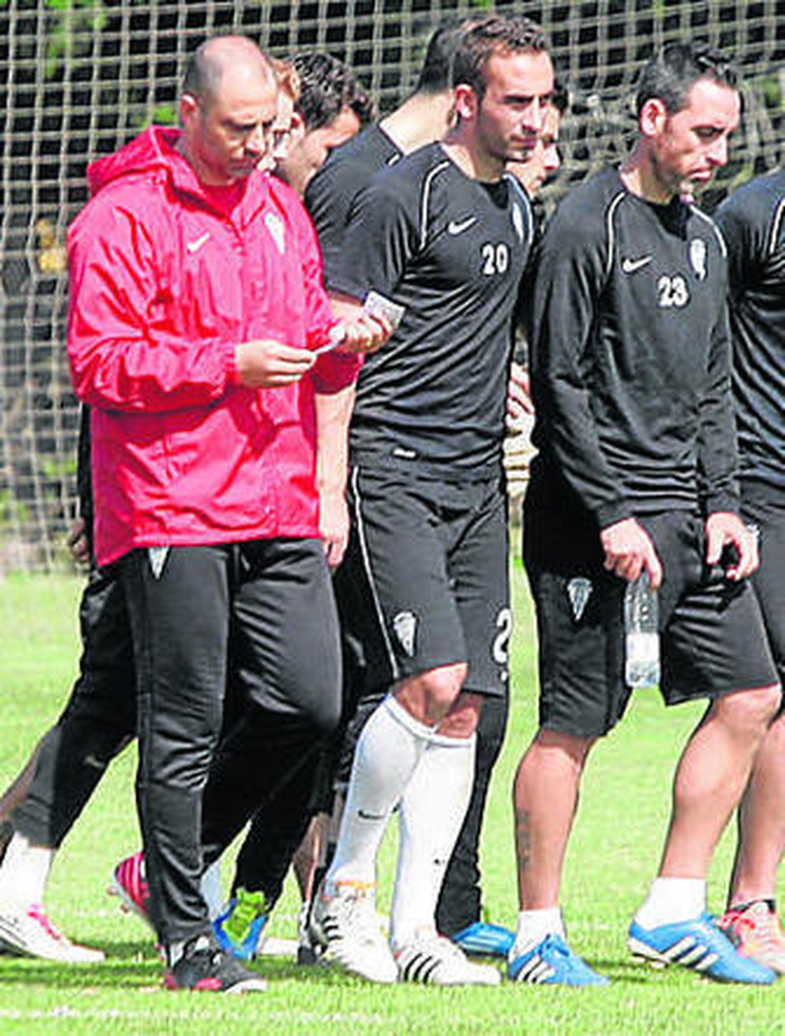 Esnáider: "No entiendo cómo el Xerez ha llegado a esta situación"