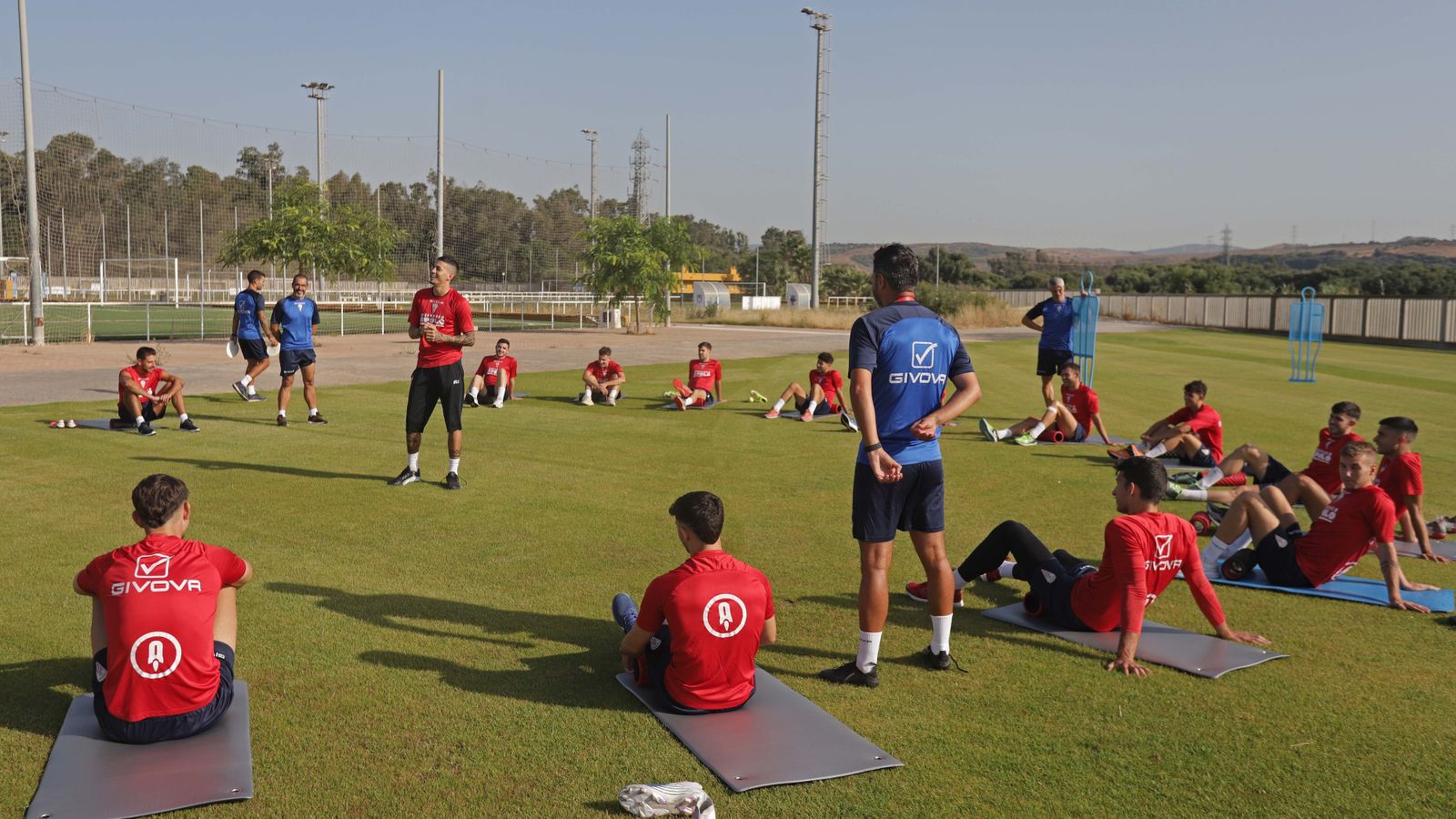 Fotos del primer entrenamiento del Algeciras CF