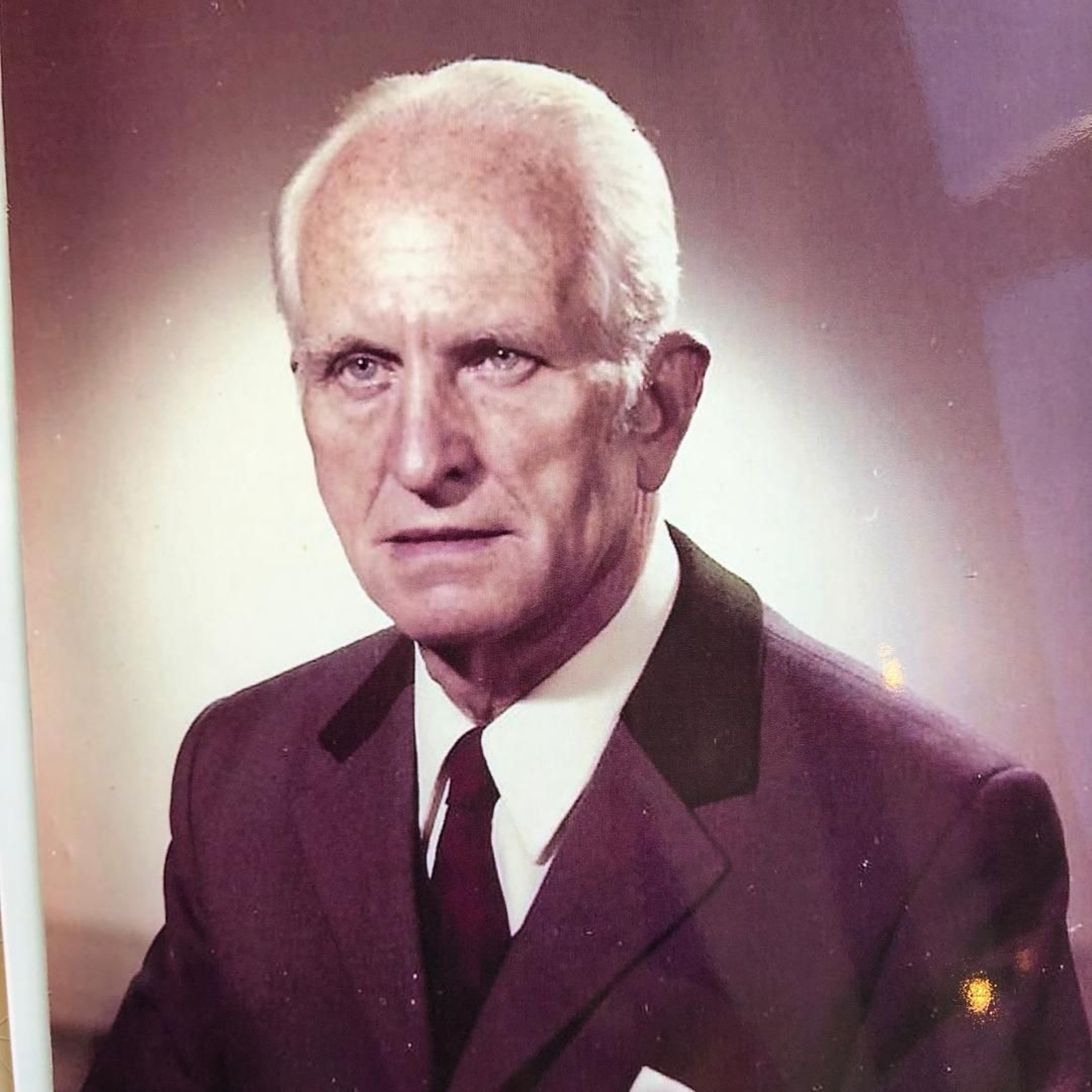 Carlos Them adquirió la Relojería Alemana en 1927.