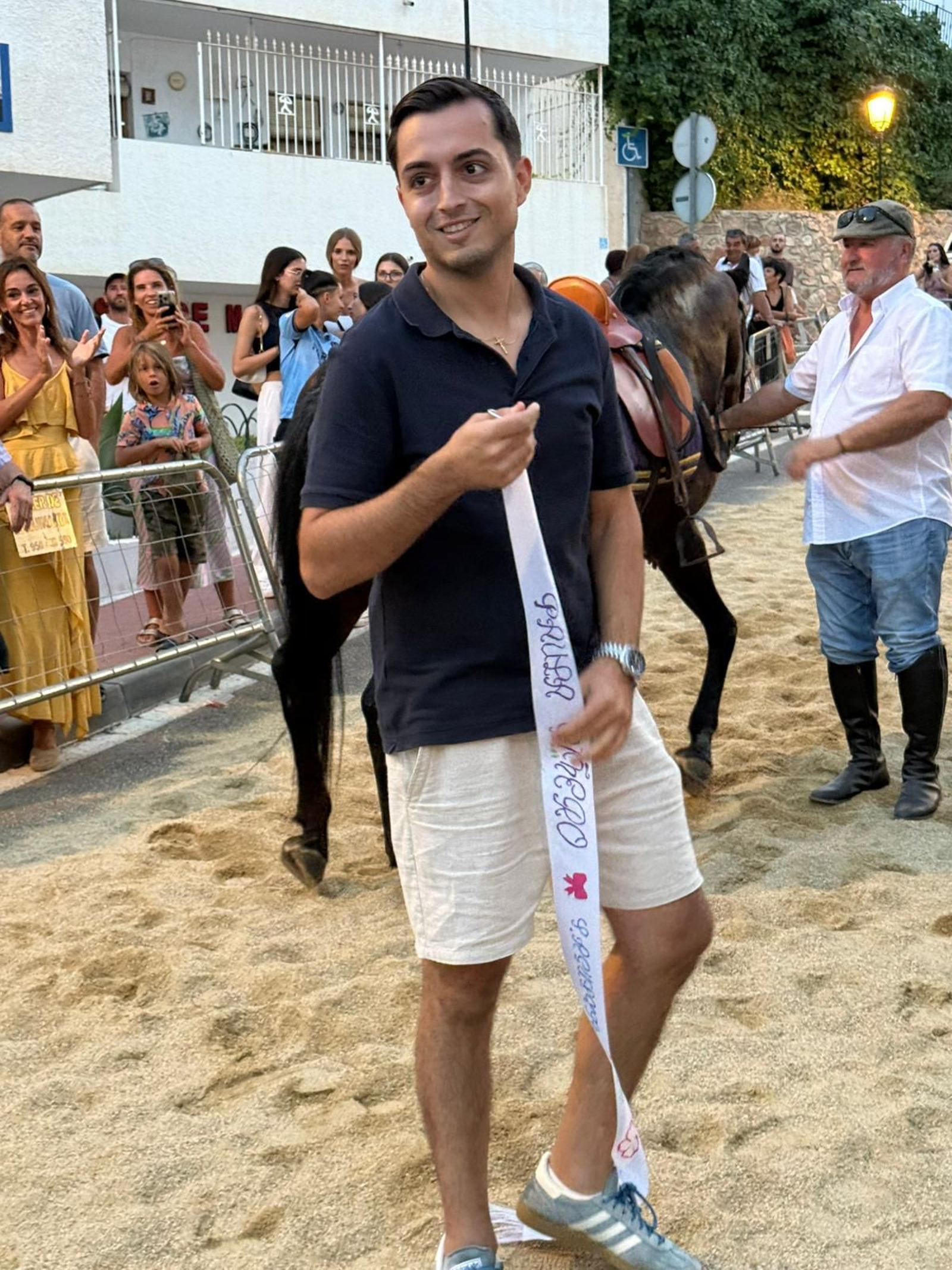 Las mejores imágenes de la carrera de cintas a caballo de Mojácar 2025