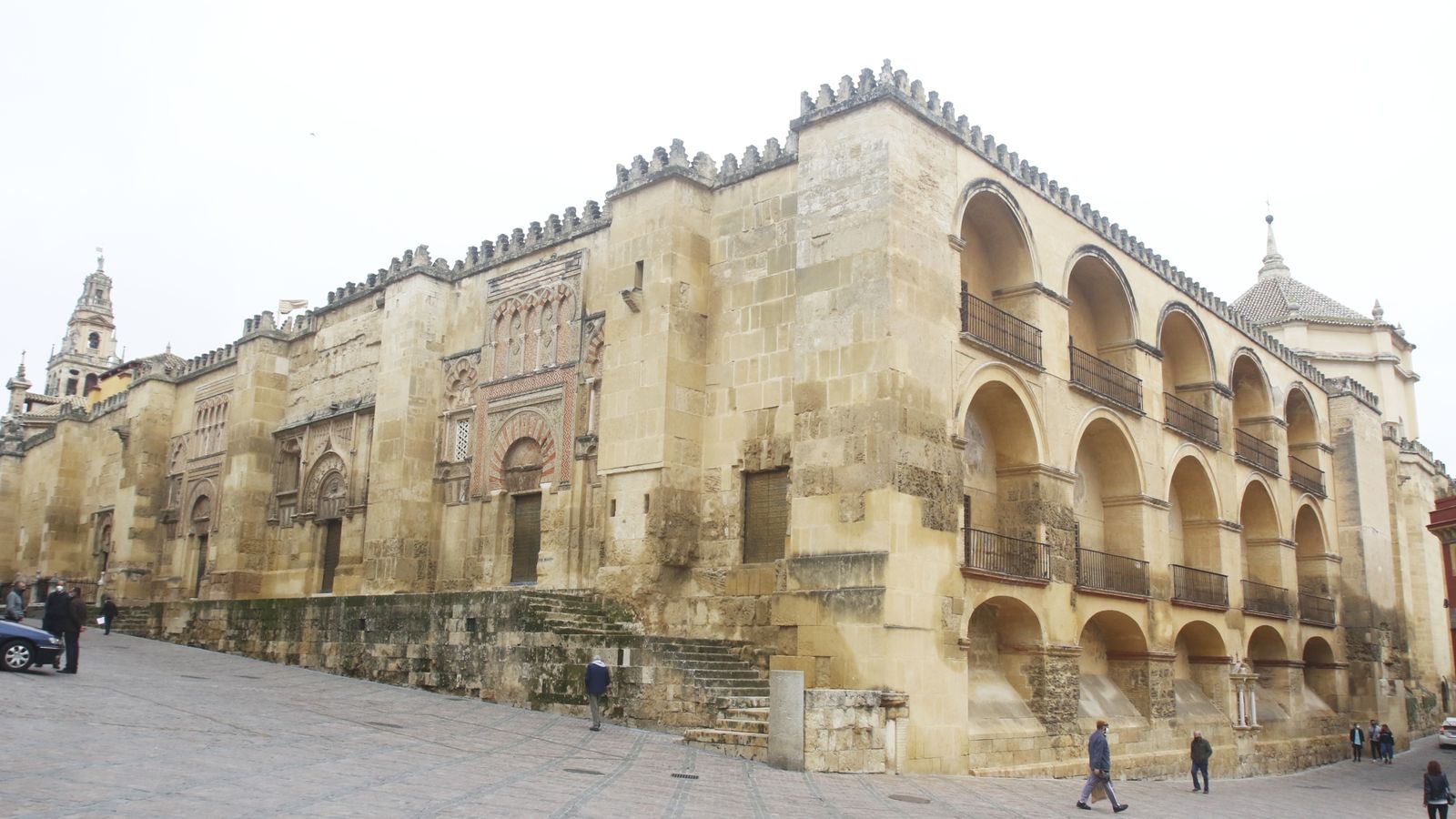 Exterior de la Mezquita-Catedral.