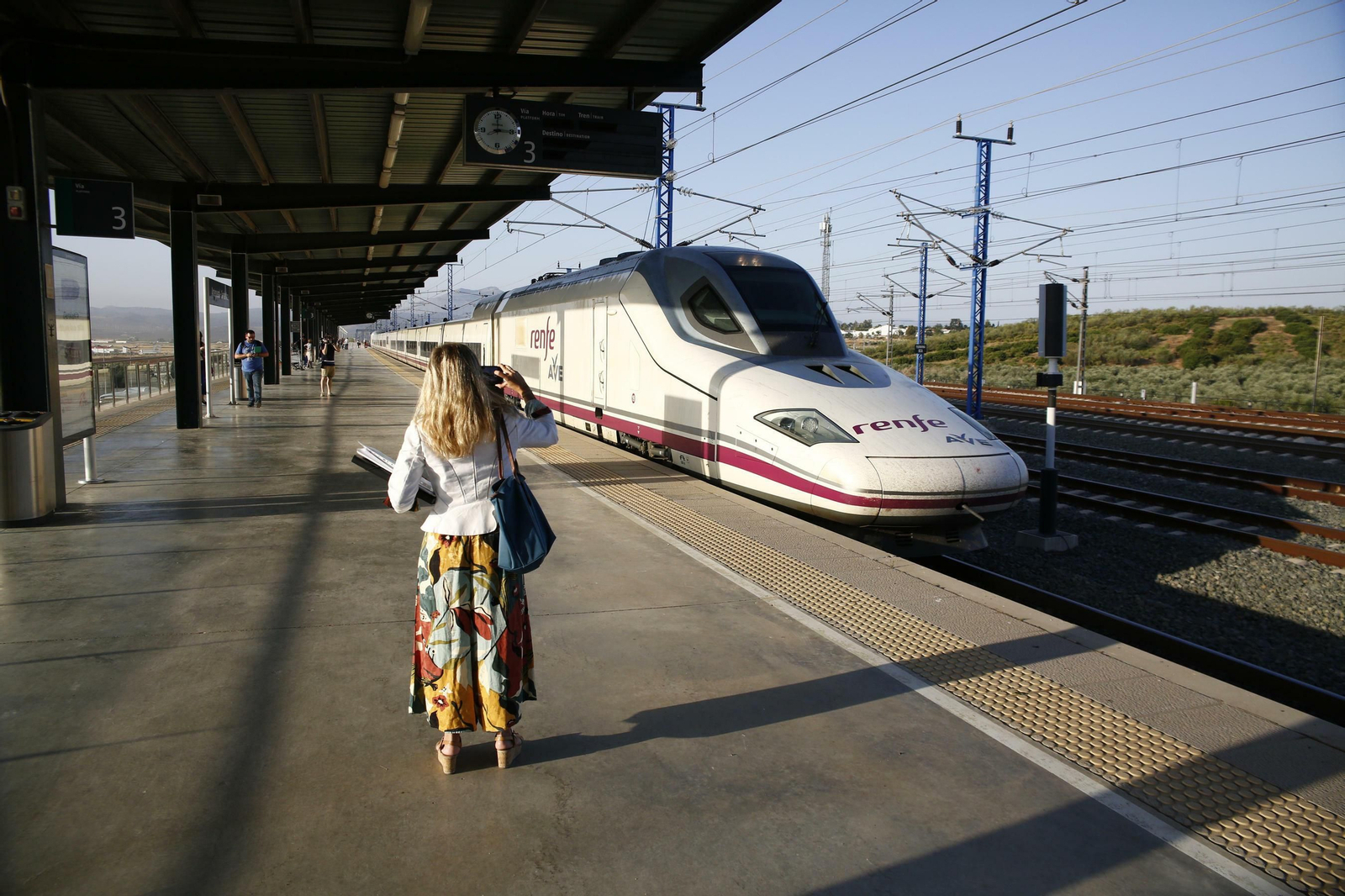 Las imágenes del primer día del AVE