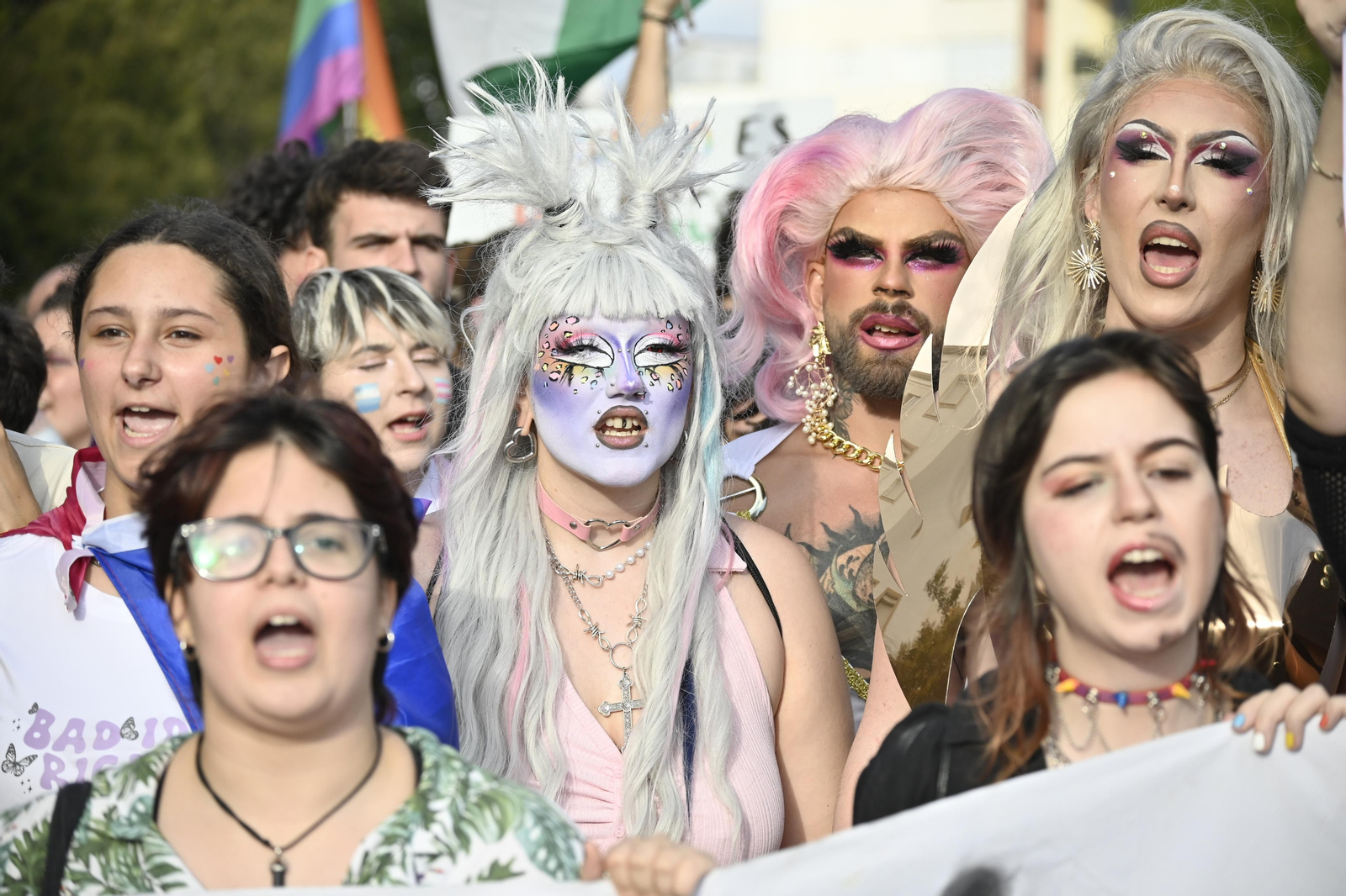 Las mejores imágenes de la manifestacióndel del Orgullo LGTBI en Huelva