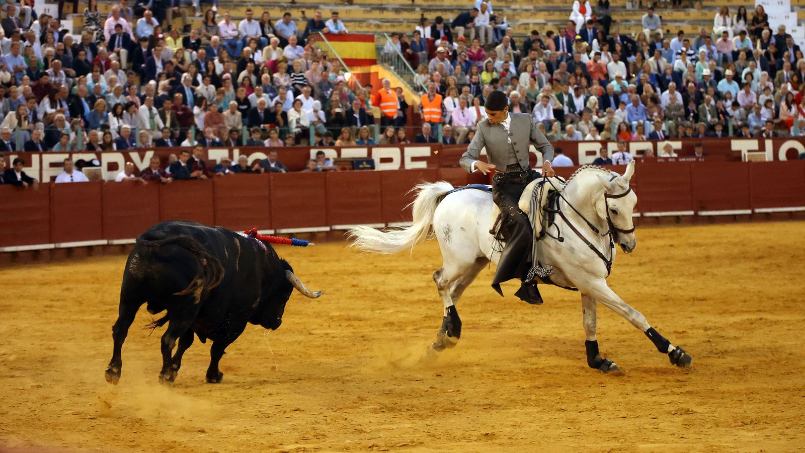 Andy Cartagena, Diego Ventura y Lea Vicens en la corrida de rejones de la Feria de Jerez 2024
