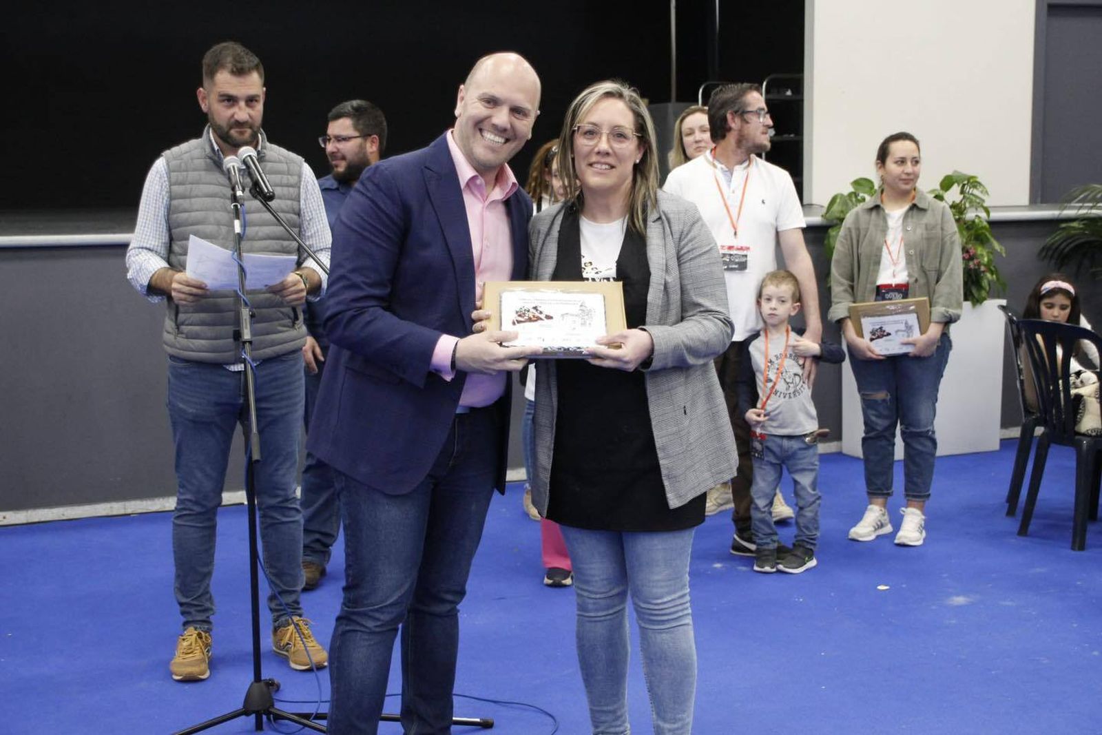 La clausura de la I Feria del Queso de Los Pedroches en Hinojosa del Duque, en imágenes