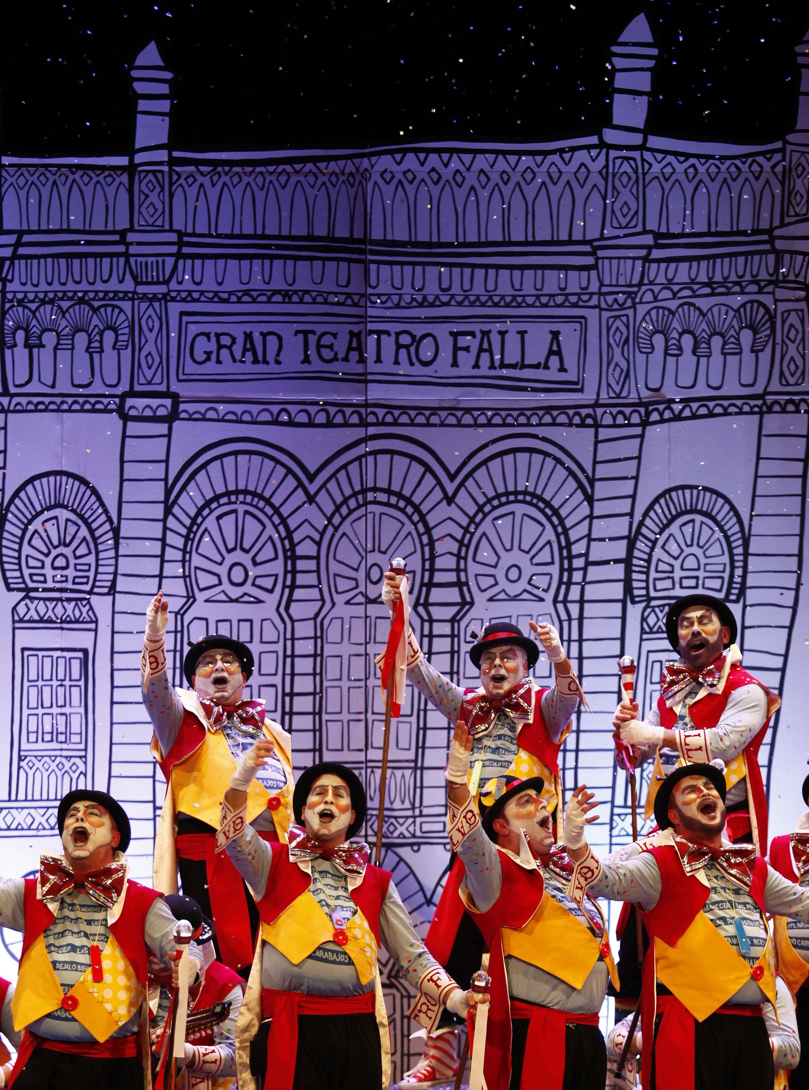 Las imágenes de la decimotercera función clasificatoria