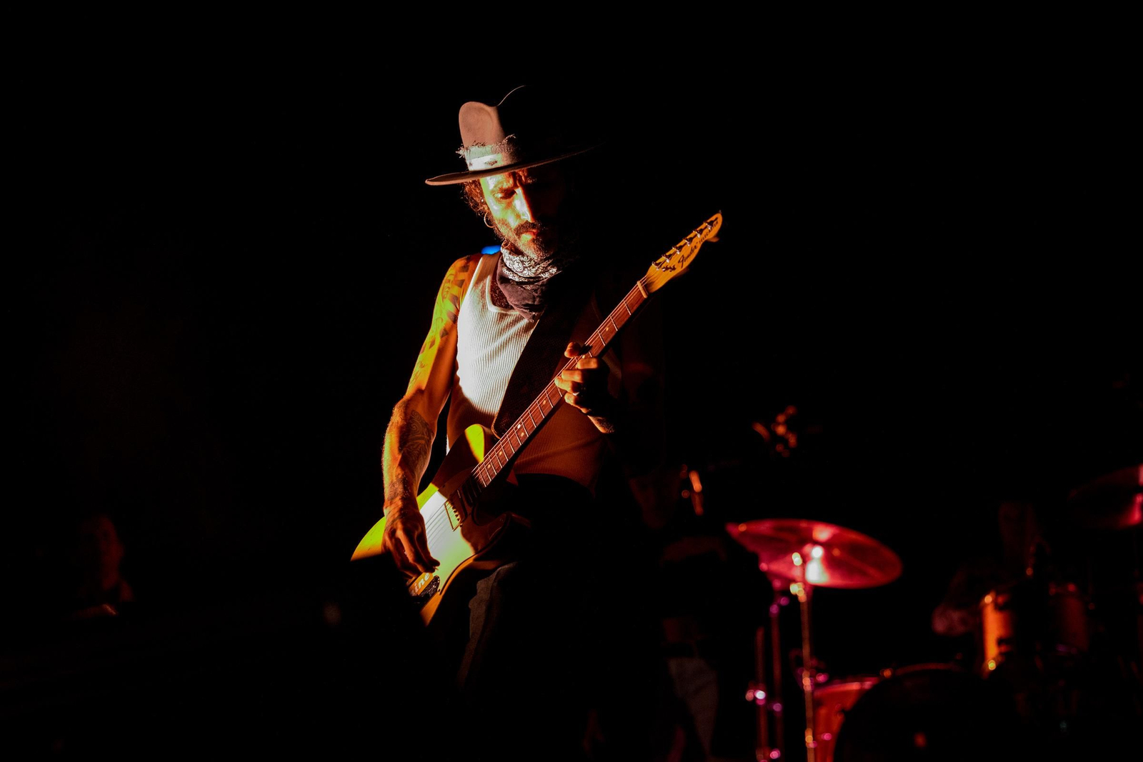 Búscate en el concierto de Leiva en el Concert Music de Chiclana