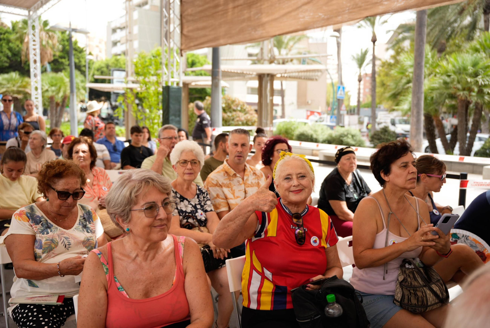 La Cofradía del Tomate y la semifinal del concurso gastronómico de la Feria de Almería, en imágenes