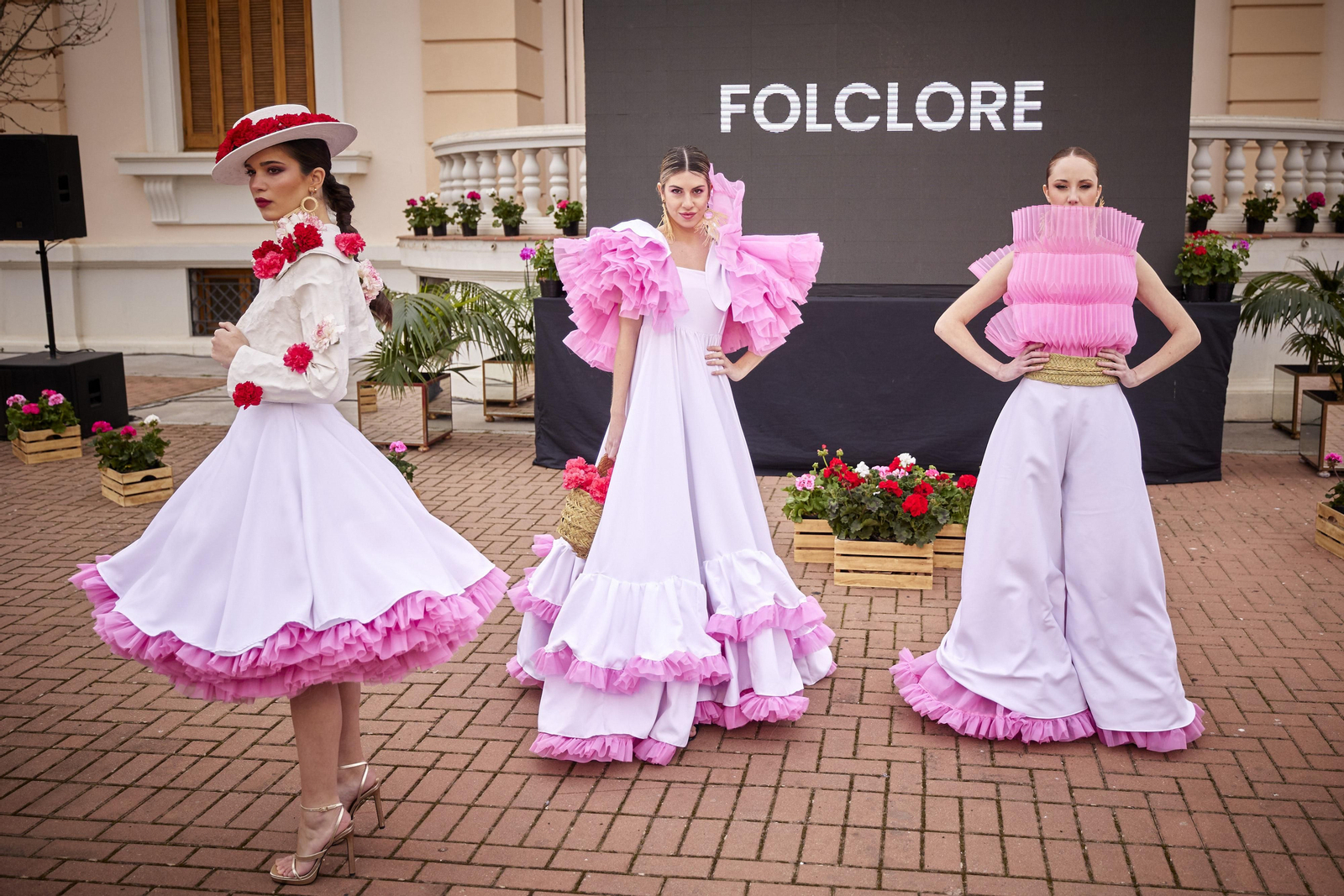 Los trajes de flamenca más bonitos de la Pasarela Granada Flamenca 2023, todas las fotos
