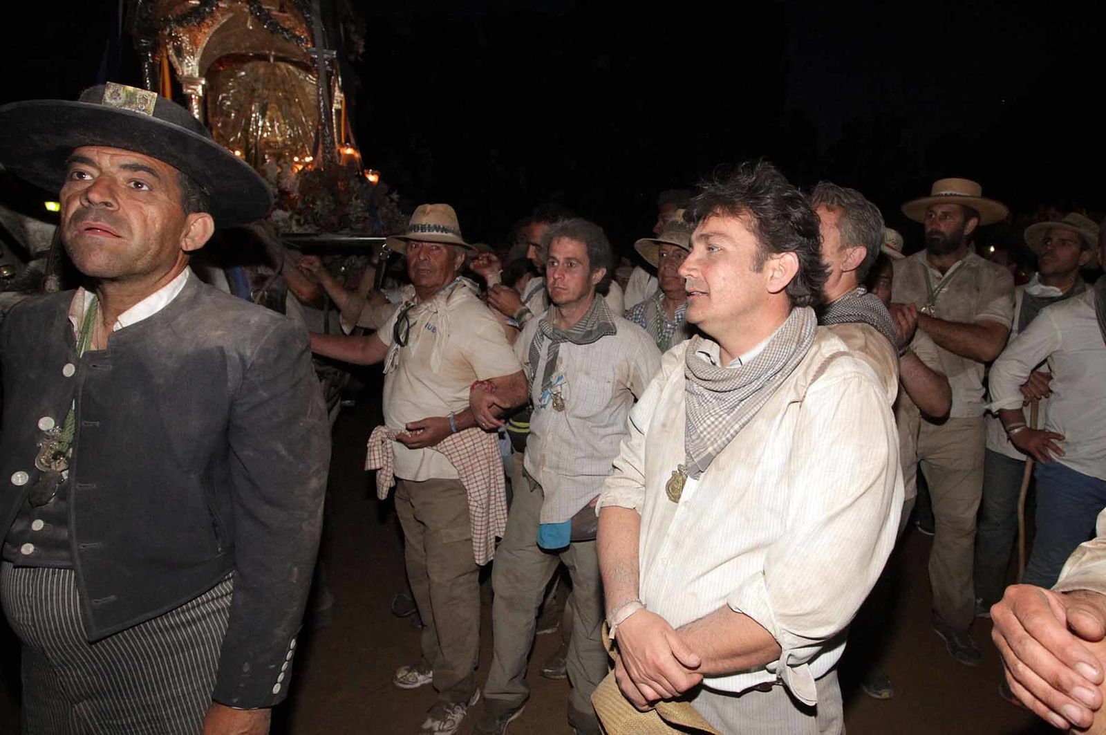 Imágenes de la llegada de la Hermandad del Rocío de Huelva a la aldea