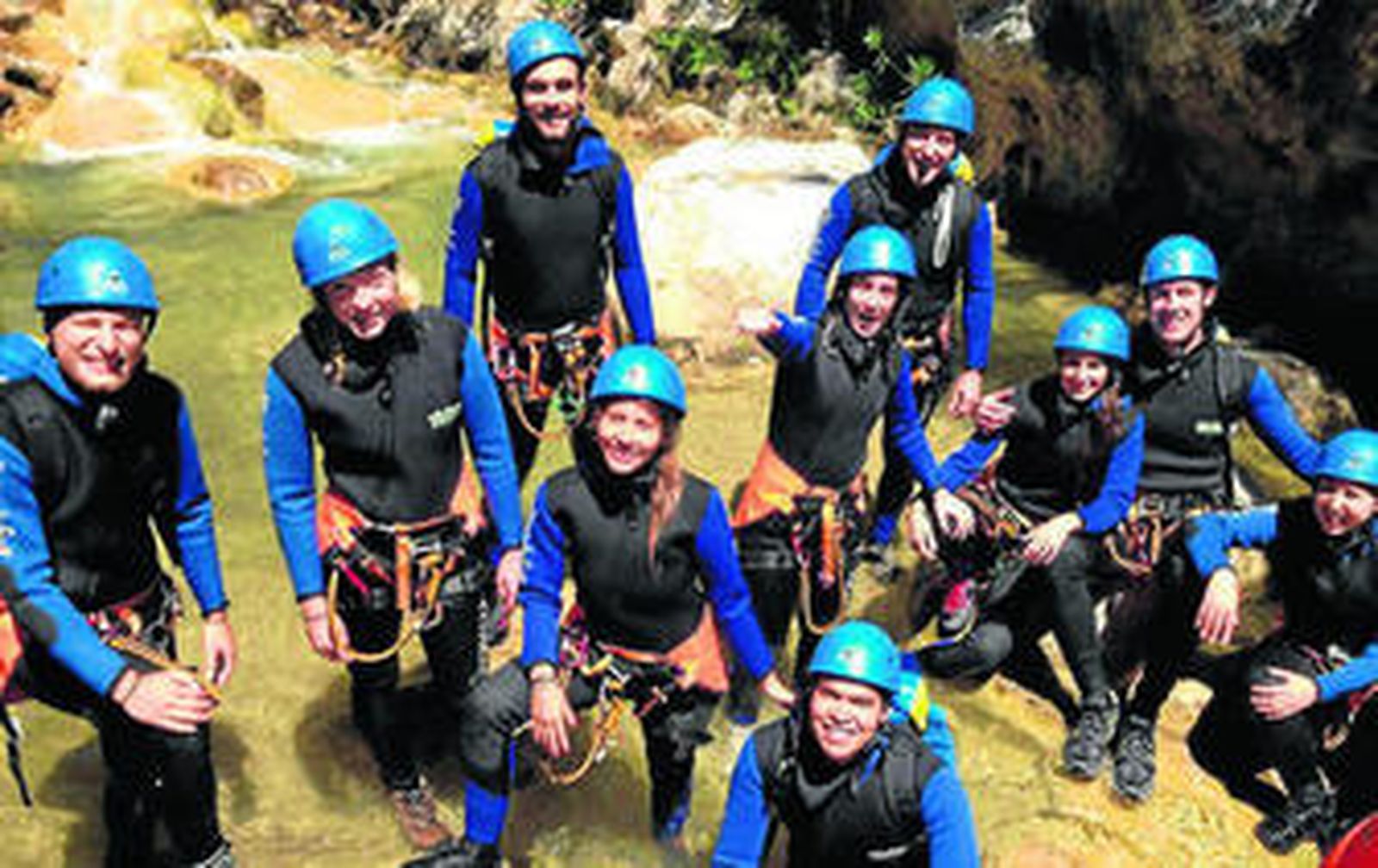 Aventura entre cañones y saltos de agua en Río Verde
