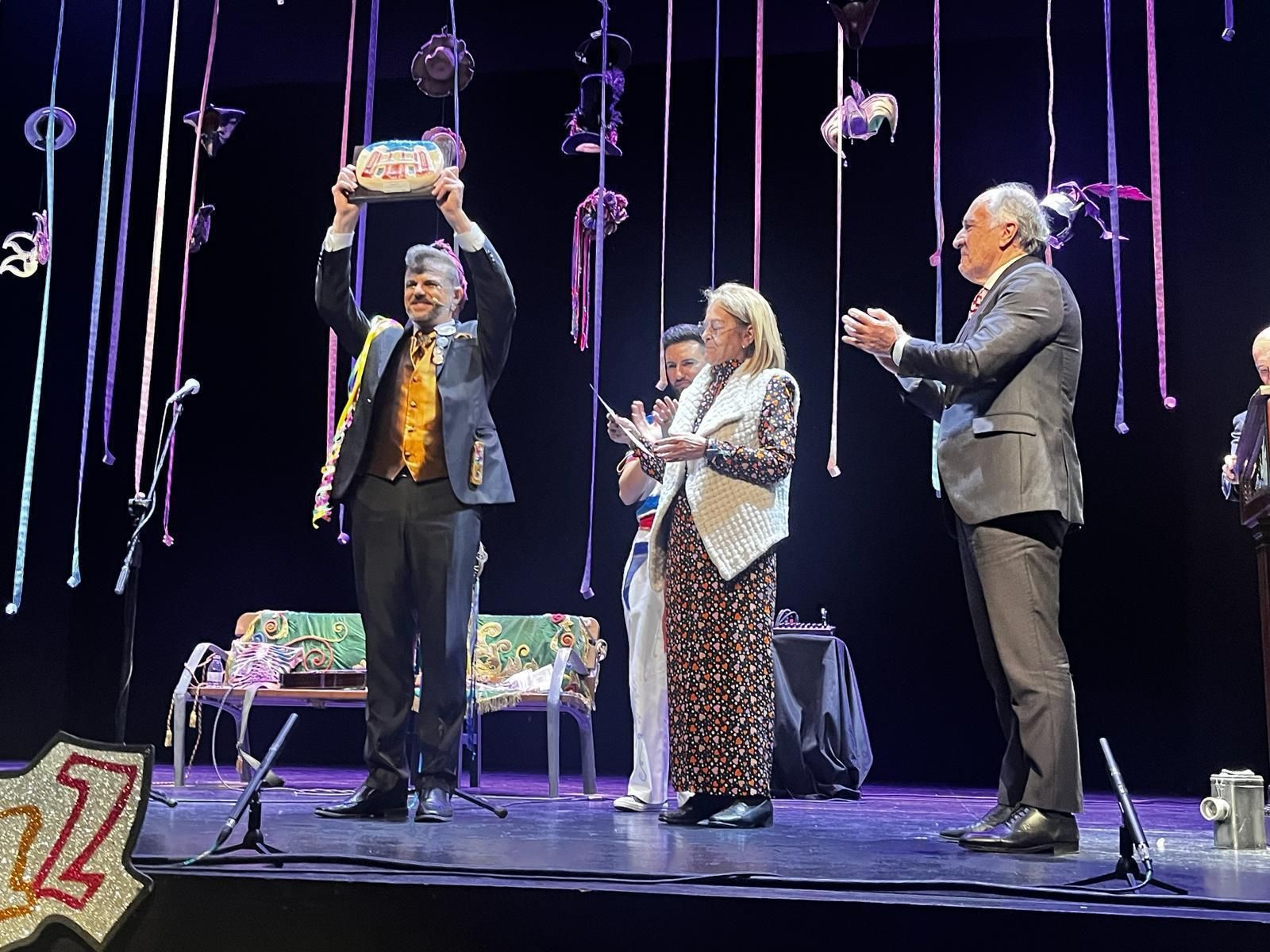 Un reconocimiento a Antonio Moncada.