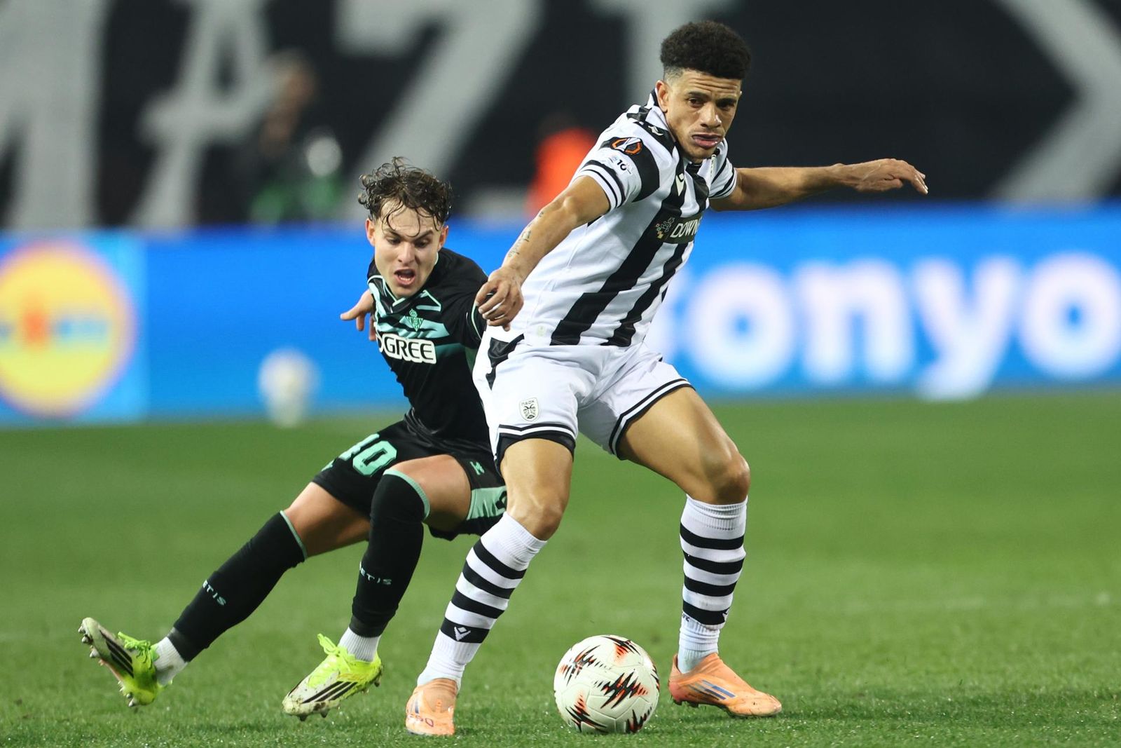 Una imagen del partido PAOK-Betis de la Europa League en Salónica