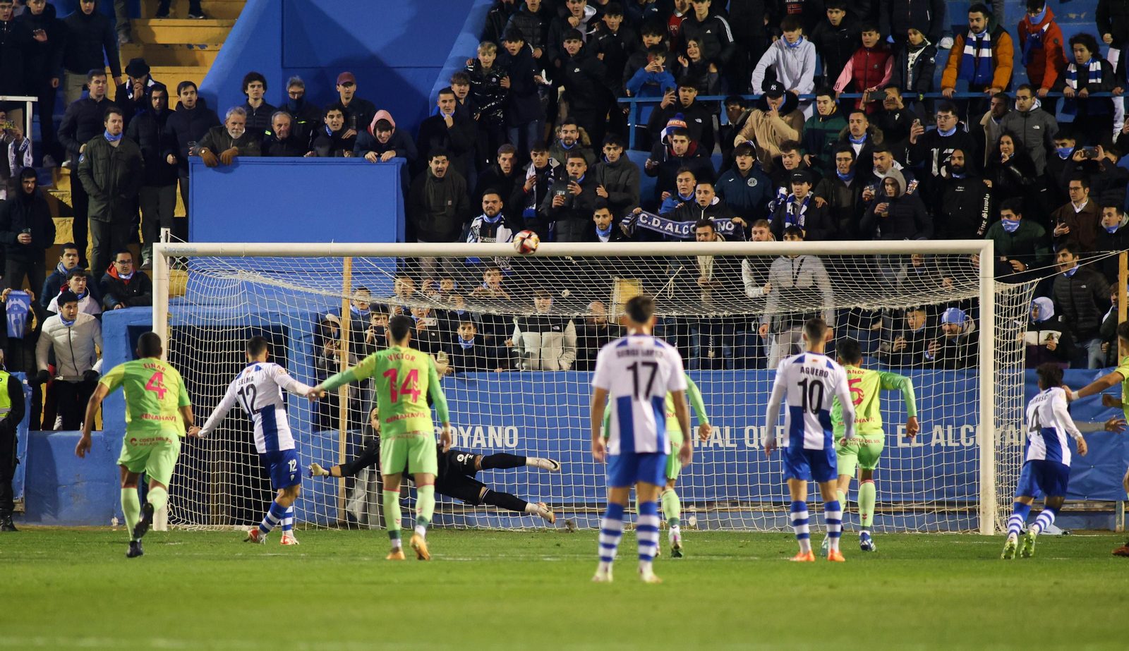 El Alcoyano - Málaga CF, en fotos