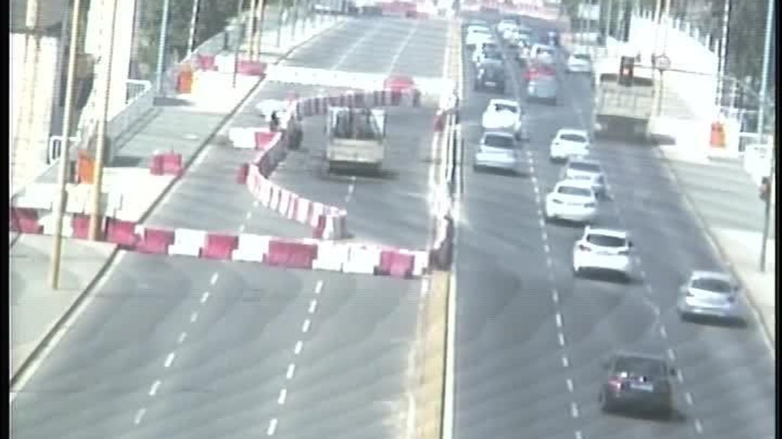 Imagen captada de la cámara en el puente de las Delicias, hoy poco antes de las 13:00.
