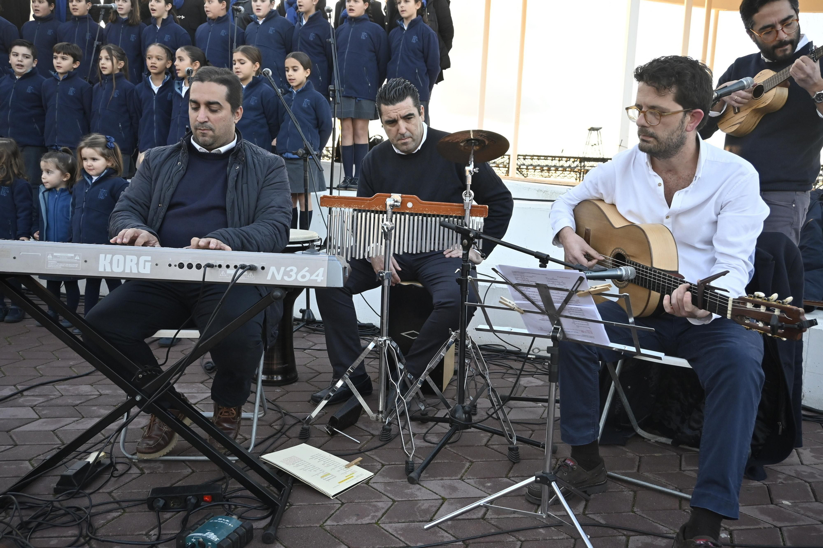 Alumbrado del Puerto de Huelva, en imágenes