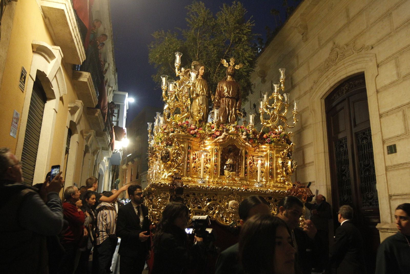 Imágenes de la Procesión de Estudiantes. Semana Santa Almería 2019