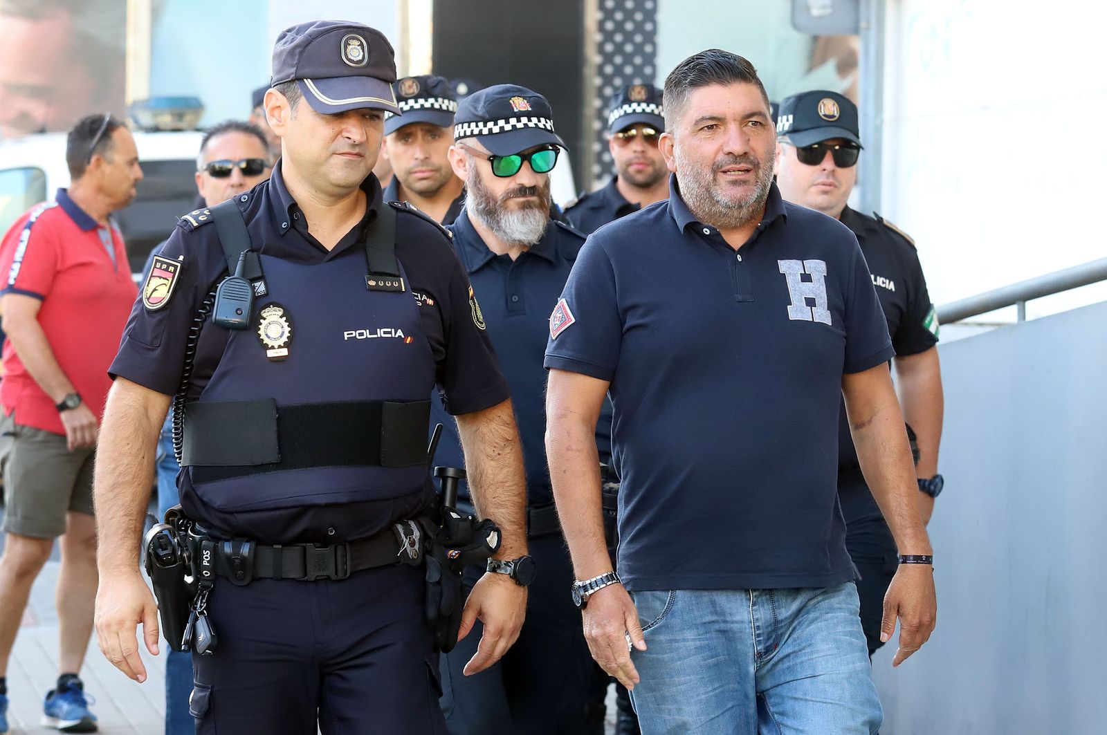 Antonio Garrido a su llegada a la Audiencia Provincial de Huelva.