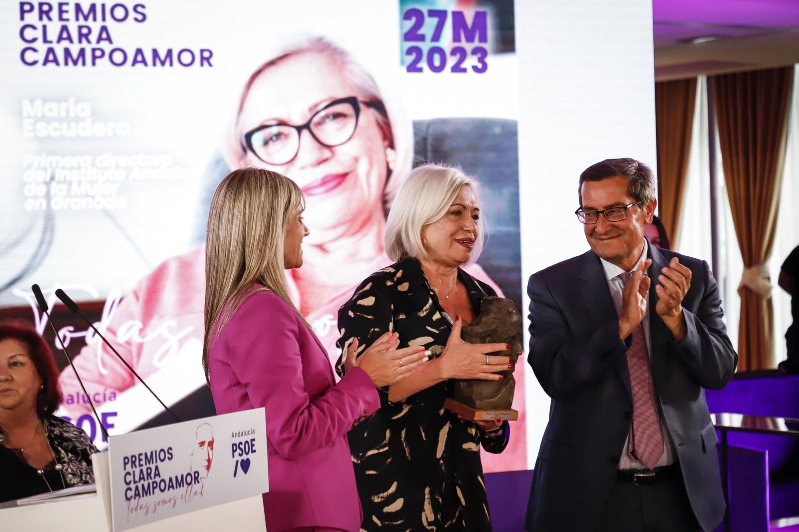 El PSOE Andalucía entrega los Premios Clara Campoamor en Granada