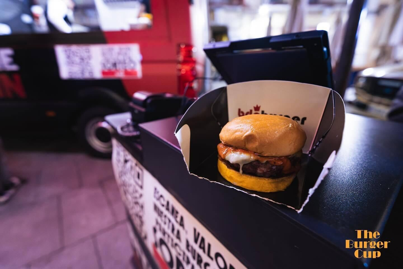 Durante tres días el Parque de la Concordia se convierte en la hamburguesería más grande de la ciudad.