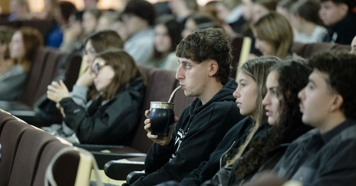 La Universidad de Cádiz da la bienvenida a 371 estudiantes extranjeros este cuatrimestre