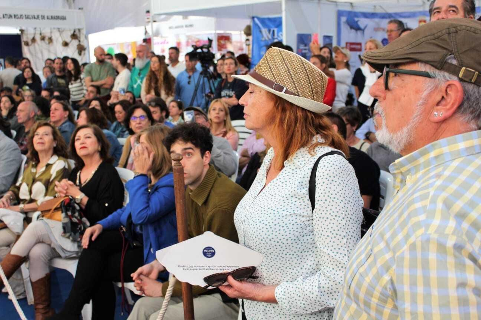 La Feria del Atún de Barbate 2024, en imágenes: ronqueo y showcooking entre tapas del mejor atún