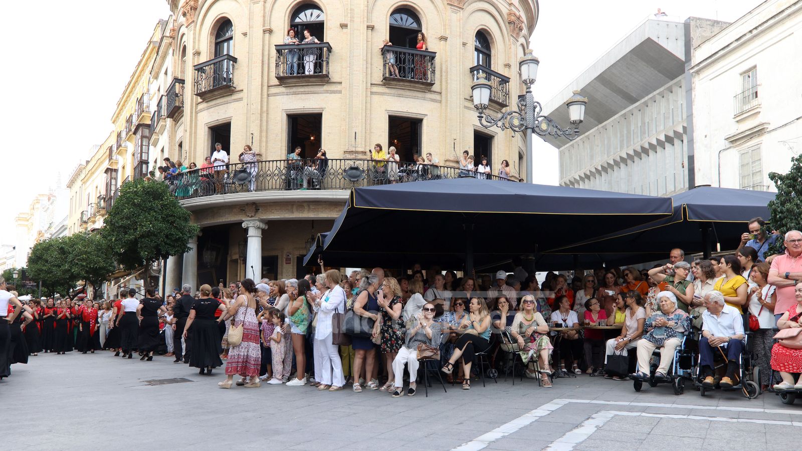 Flashmob de la academia de baile de Fani Muñoz en Jerez