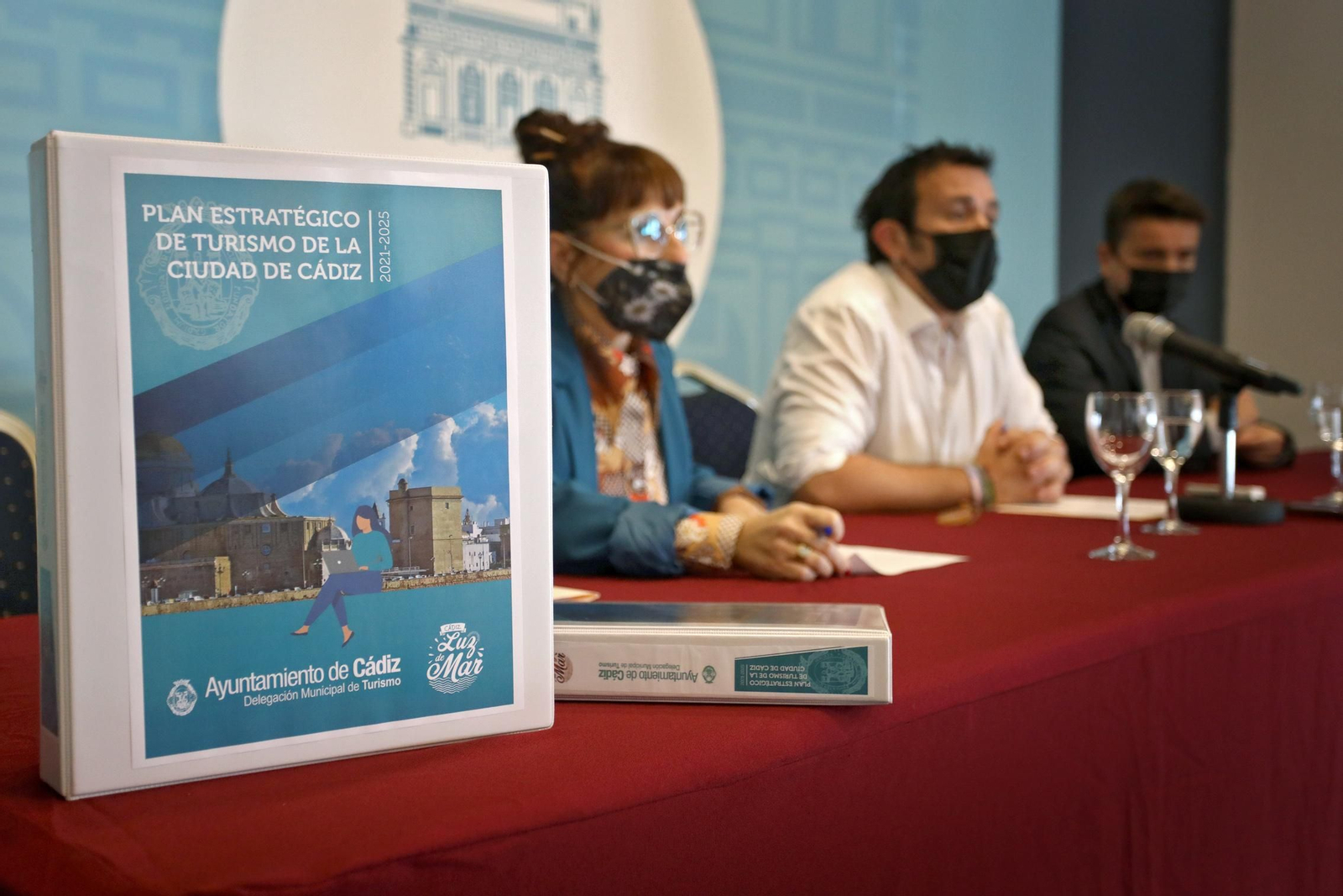 Un momento de la presentación del plan estratégico de turismo del Ayuntamiento de Cádiz.