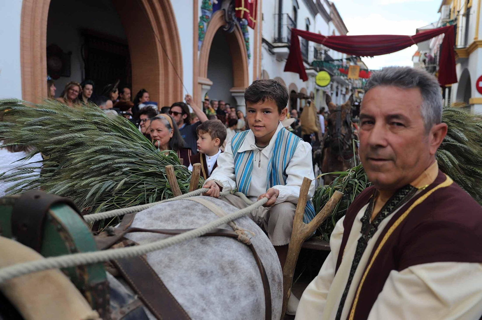 Imágenes del gran ambiente en la Feria Medieval de Palos de la Frontera, Huelva