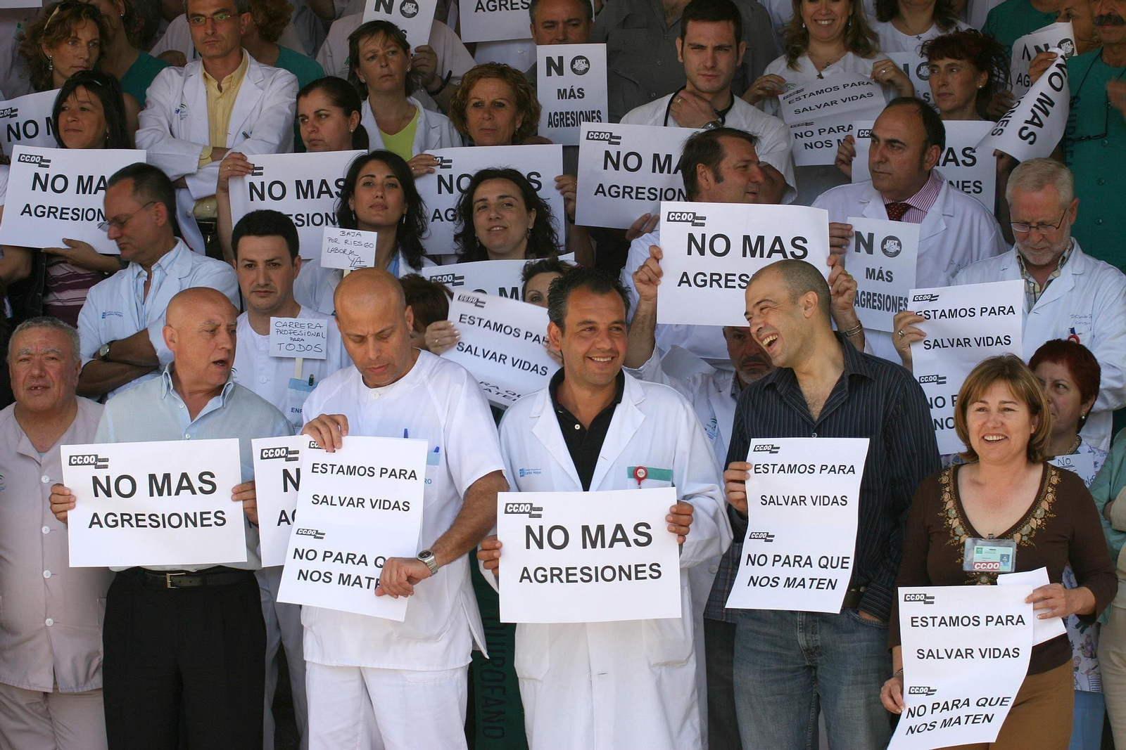 Concentración de protesta contra una agresión a médicos, en una imagen de archivo.