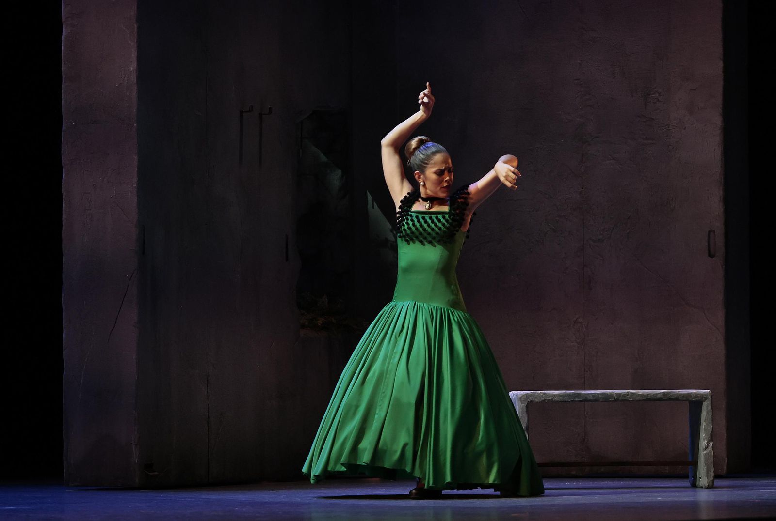 la imágenes del Ballet Flamenco de Andalucía en el Teatro de la Maestranza.