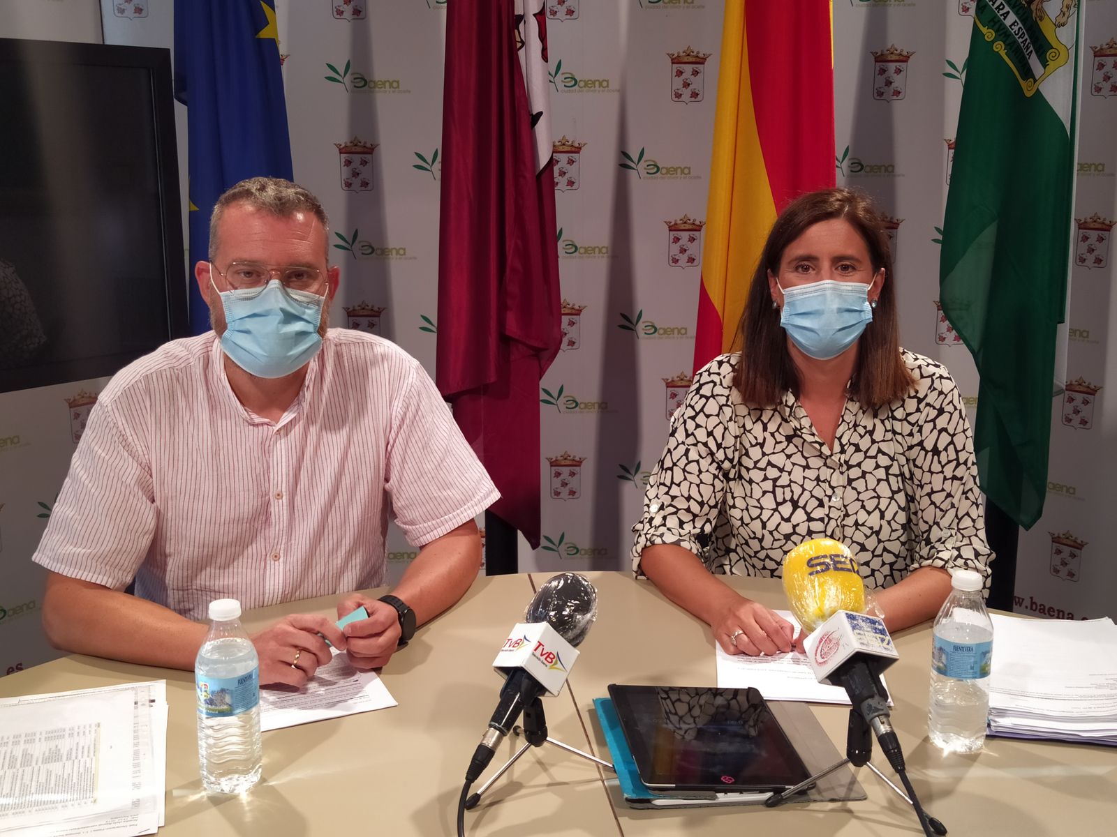 Javier Vacas y Cristina Piernagorda.