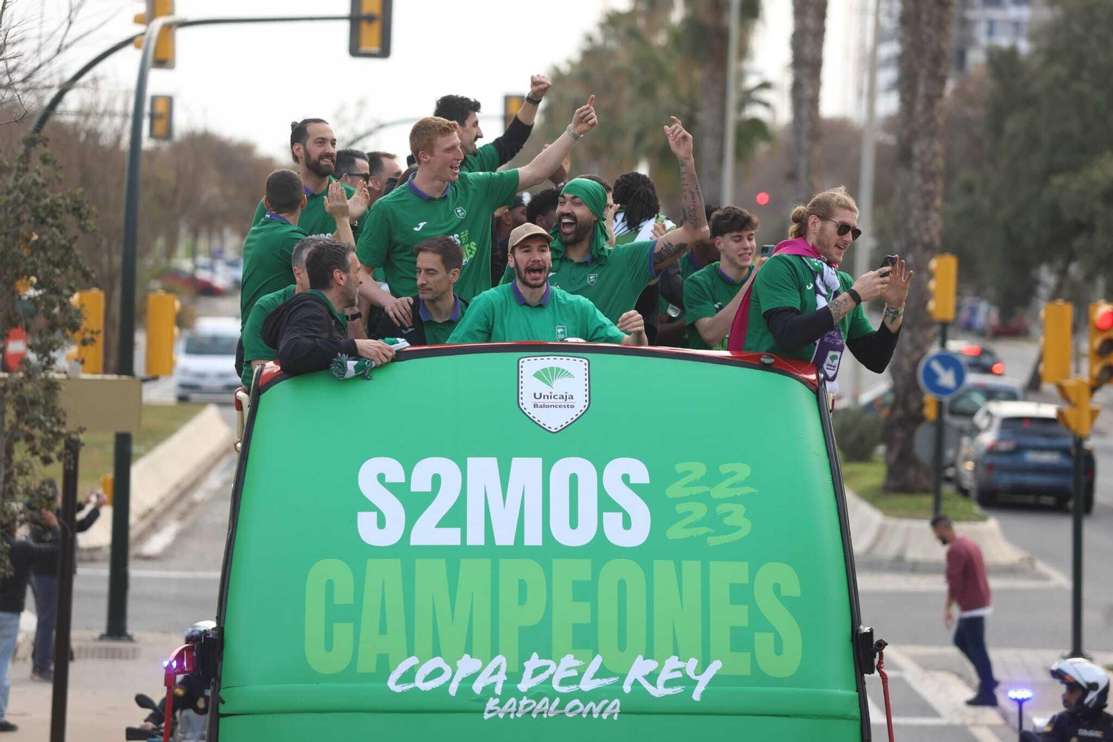 El Unicaja ofrece el título a Málaga, en fotos