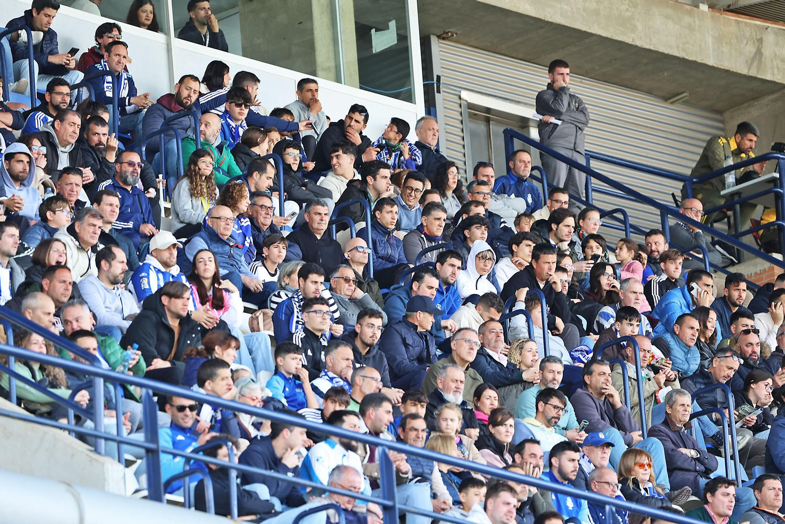 Búscate en el Nuevo Colombino en el Recreativo de Huelva vs Antequera