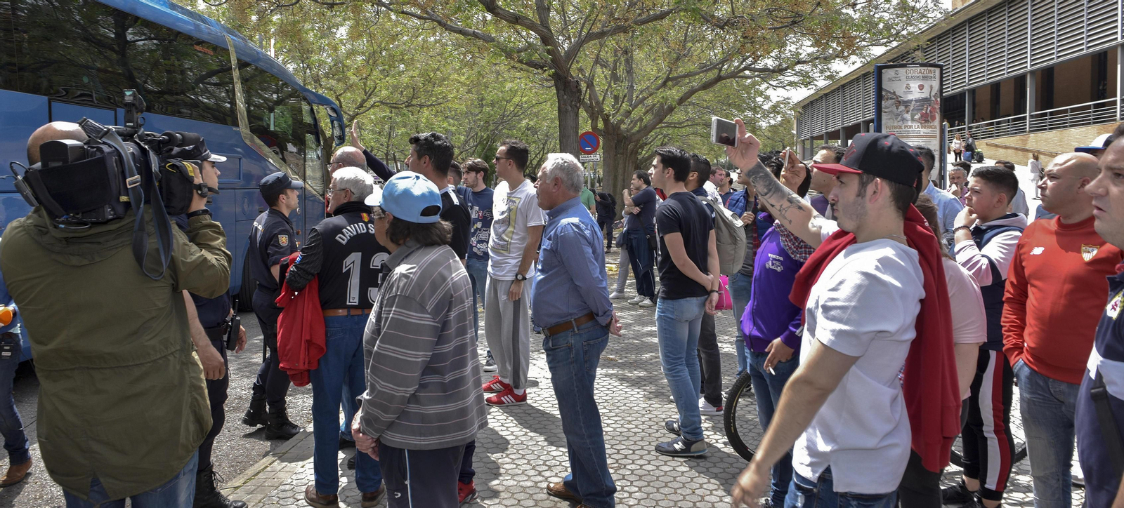Las imágenes de la llegada del Sevilla