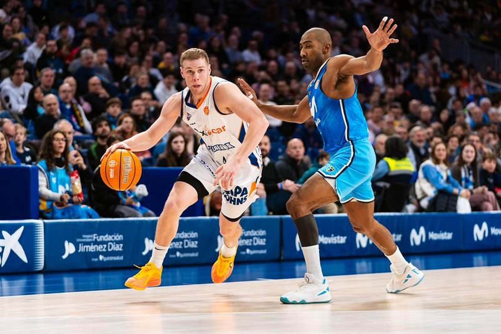 Nzosa cumple en el recital de Jayson Granger y Francis Alonso