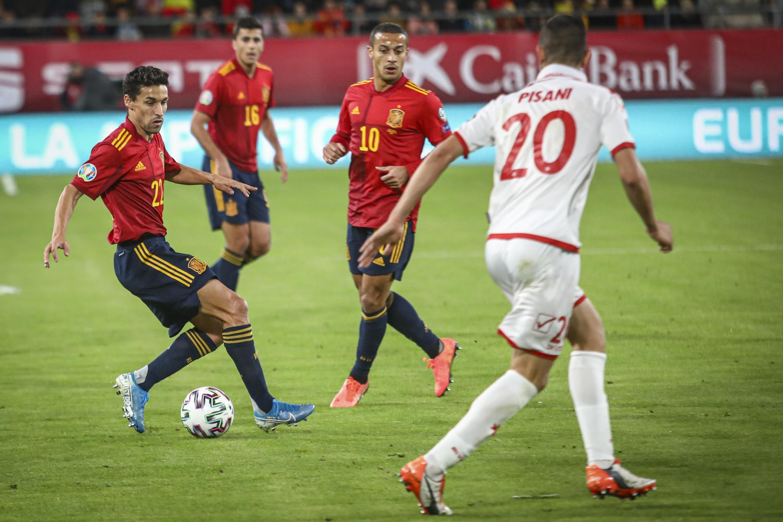 Las imágenes del España-Malta en Cádiz