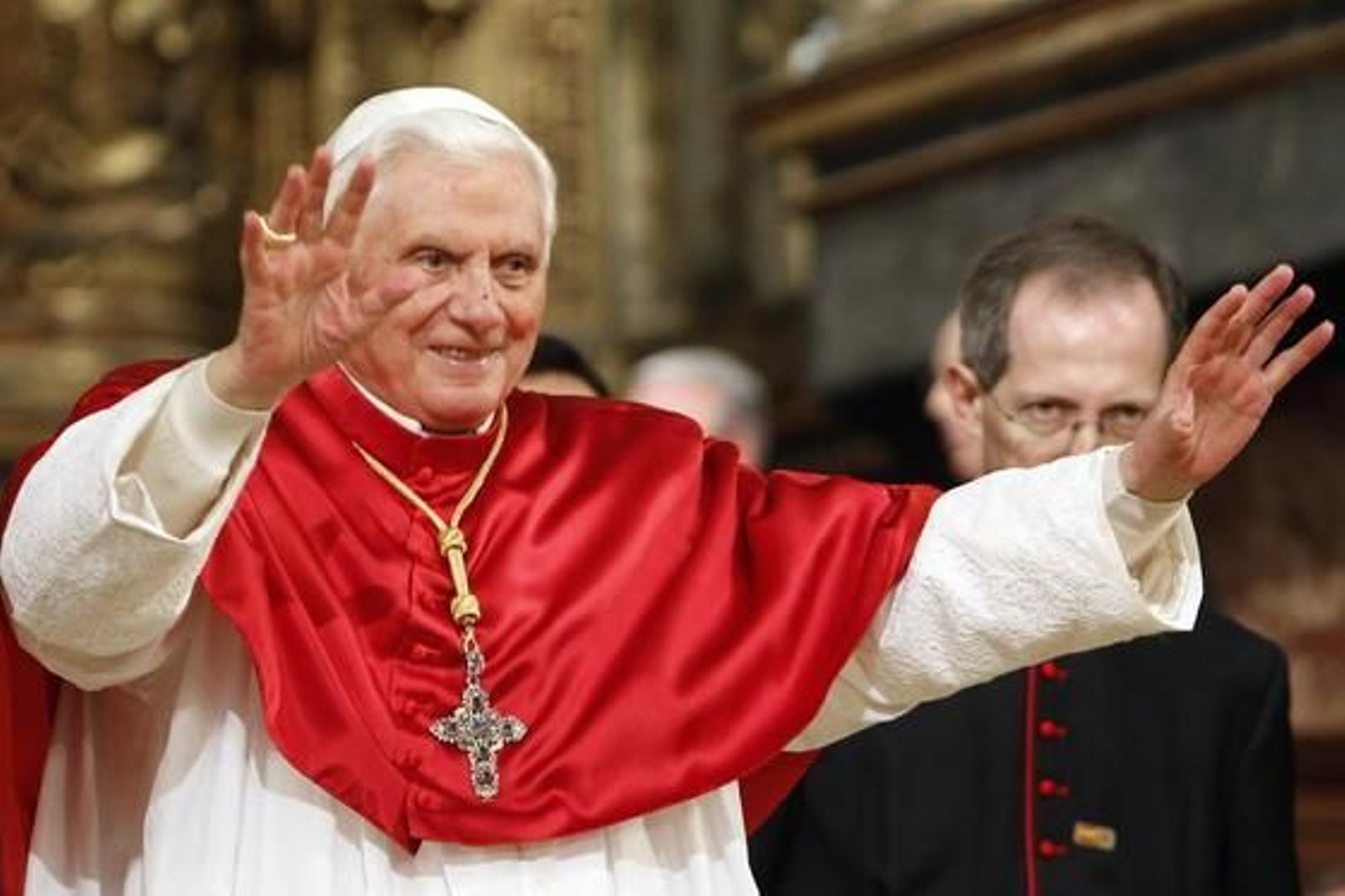 Ratzinger visita Santiago en su segunda visita a España como Pontífice. / EFE