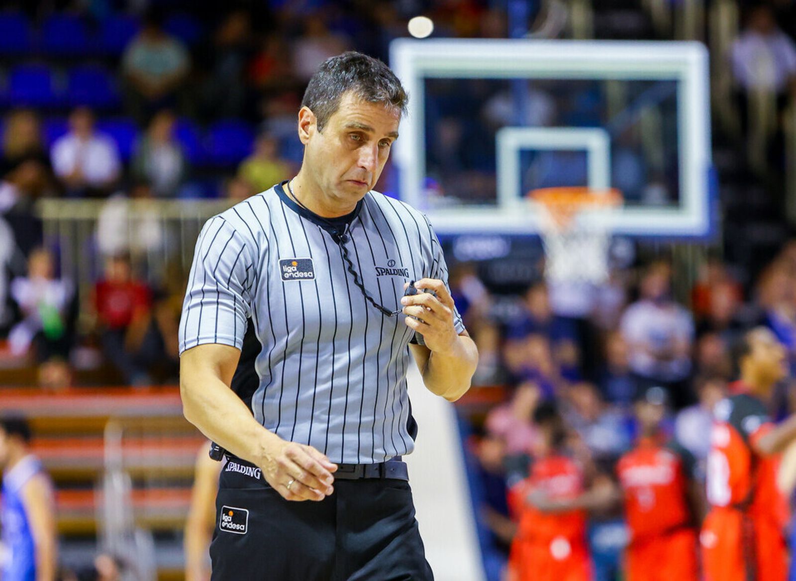 Carlos Peruga, árbitro principal del Lenovo Tenerife-Unicaja.