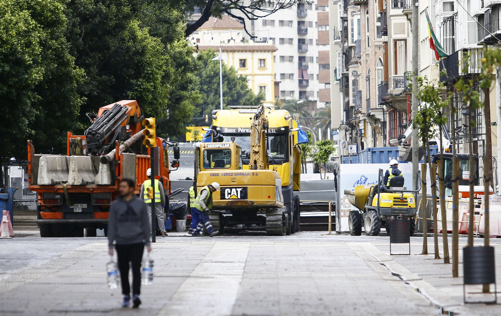 Imagen de la boca de acceso al túnel en construcción del Metro de Málaga en la Alameda Principal.