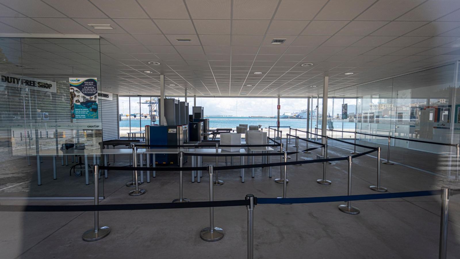 Aspecto de la terminal de cruceros sin actividad.