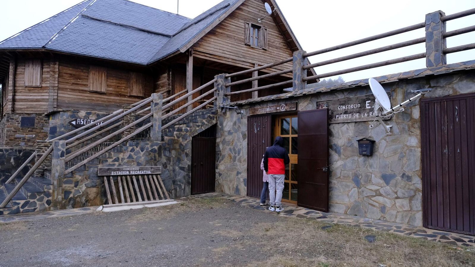 Instalaciones del Puerto de la Ragua.